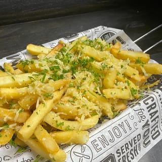 Garlic parmesan fries