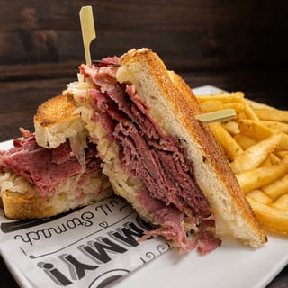 Classic Reuben Sandwich